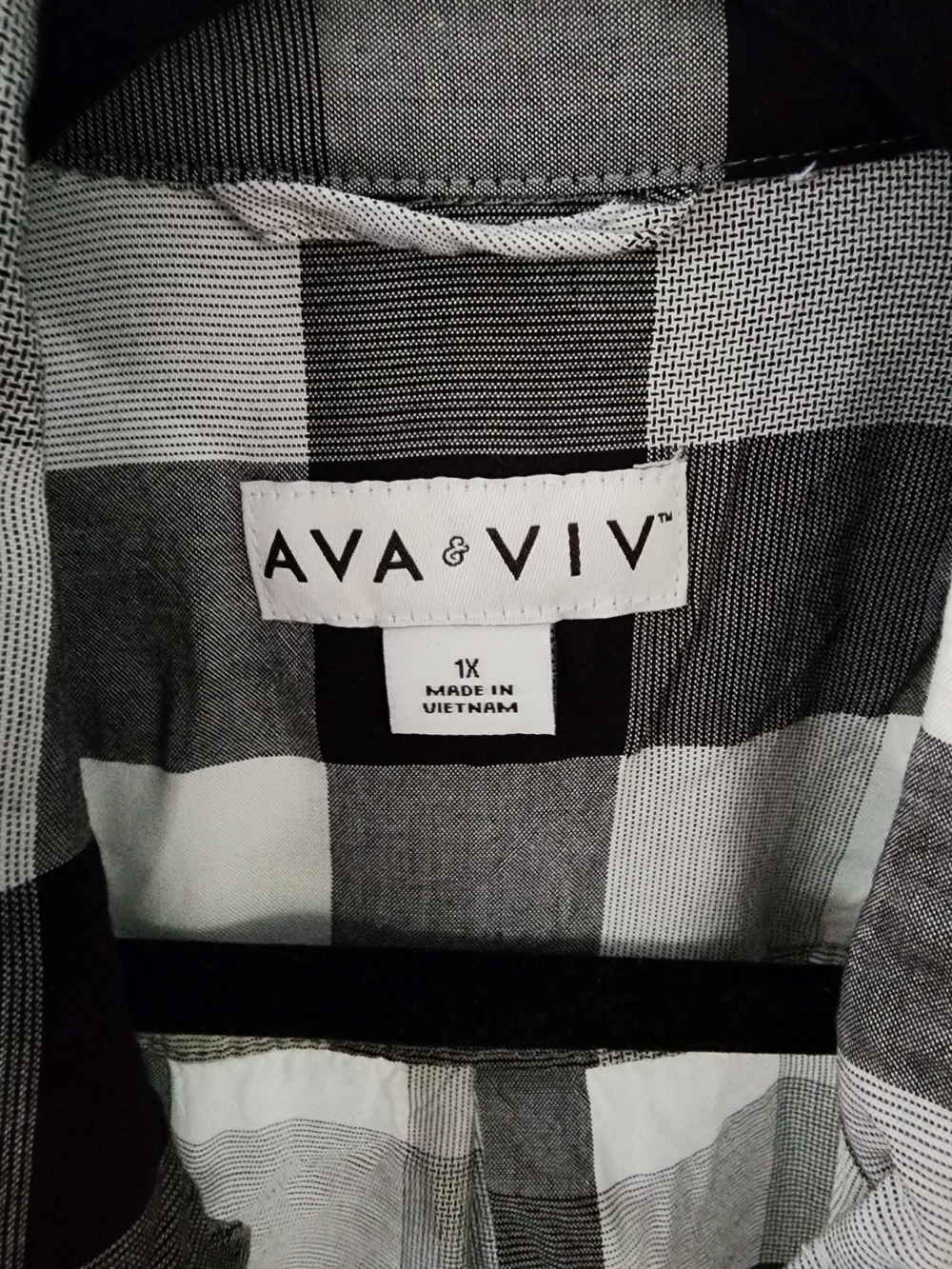 Ava & Viv Black and White Plaid Button-Up Shirt - Picture 2 of 3